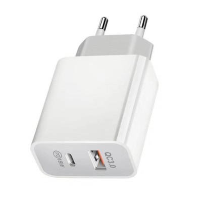 Töltőfej hálózati C típusú, USB